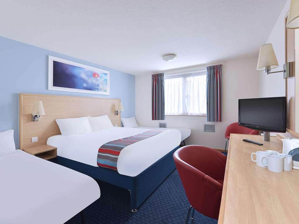 Travelodge Birmingham Central Broadway Plaza Cameră foto