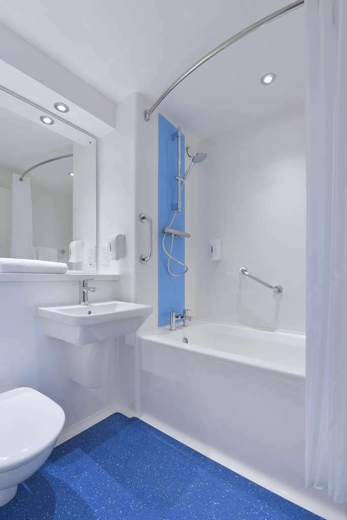 Travelodge Birmingham Central Broadway Plaza Cameră foto